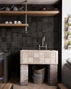 Magma Black Coral 13,2x13,2 Opaco